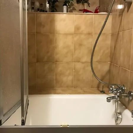 “4 Seasons Apartament “ Centrale +box Auto 아파트 산레모