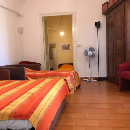 “4 Seasons Apartament “ Centrale +box Auto Appartement *